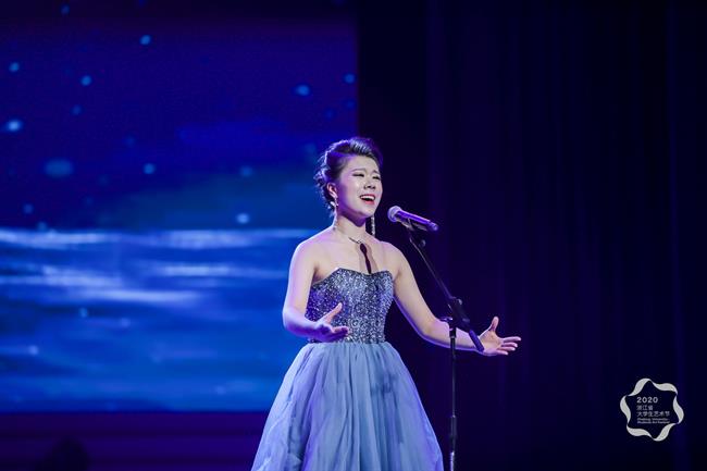 十佳歌手 胡田歌.jpg 十佳歌手 胡田歌.jpg